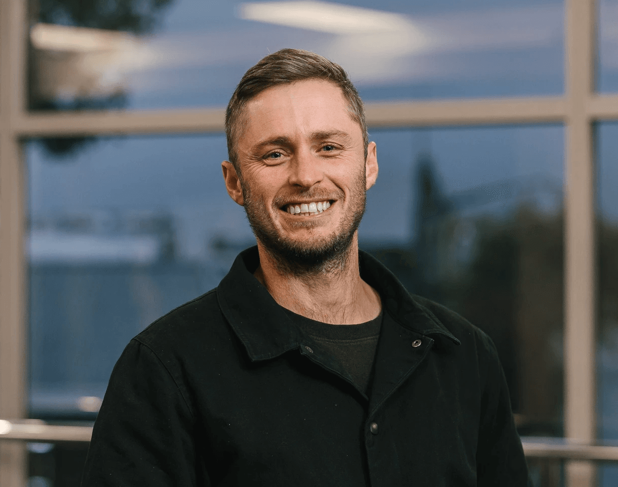 육아의 불확실성을 지우다: 초보 부모를 위한 'AI 동반자' 앱으로 월 4.3억 달성